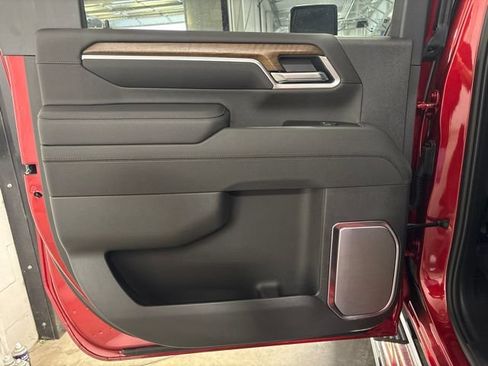 New 2026 Chevrolet Silverado 2500 High Country w/ High Country Premium Package AWD/4WD image 44