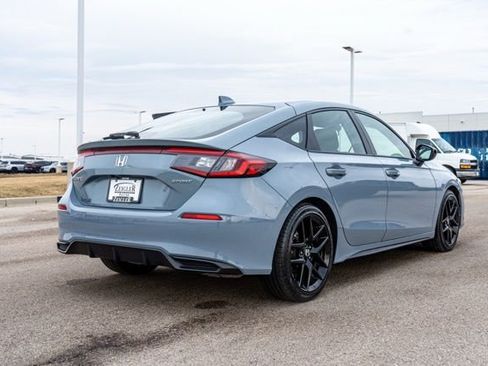 Used 2024 Honda Civic Sport image 7
