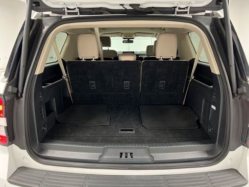 Used 2024 Ford Expedition Max XLT image 51