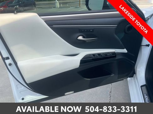 Used 2023 Lexus ES 350 F Sport w/ Accessory Package (Z2) FWD image 21