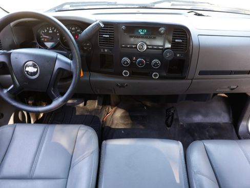 Used 2007 Chevrolet Silverado 1500 W/T image 2