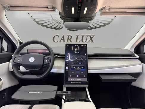 Used 2023 Fisker Ocean Extreme AWD/4WD image 11