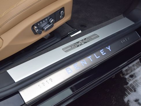 Used 2020 Bentley Continental GT AWD/4WD image 26
