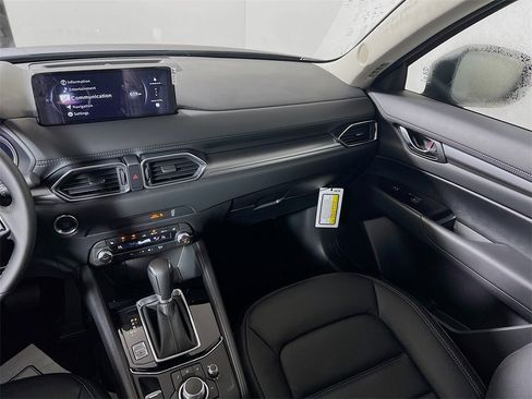 New 2025 MAZDA CX-5 AWD 2.5 S w/ Preferred Package image 19