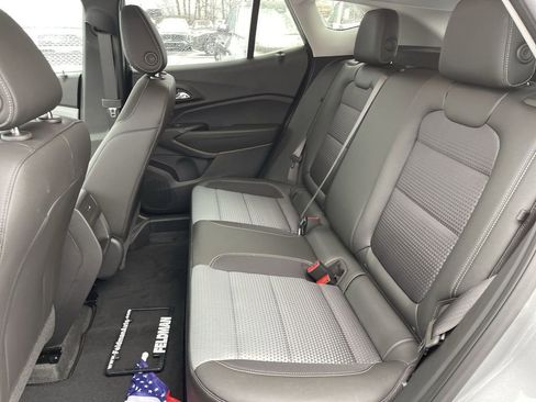 New 2026 Chevrolet Trax LT w/ Sunroof Package image 22