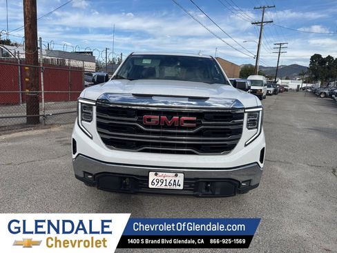 Used 2025 GMC Sierra 1500 SLT image 12