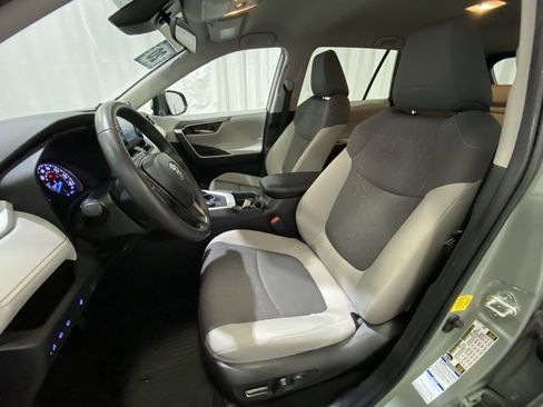 Certified 2020 Toyota RAV4 XLE w/ XLE Grade Weather Package image 10