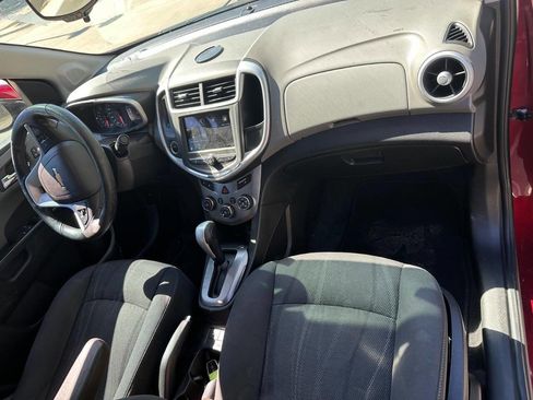 Used 2019 Chevrolet Sonic LT w/ Convenience Package image 29