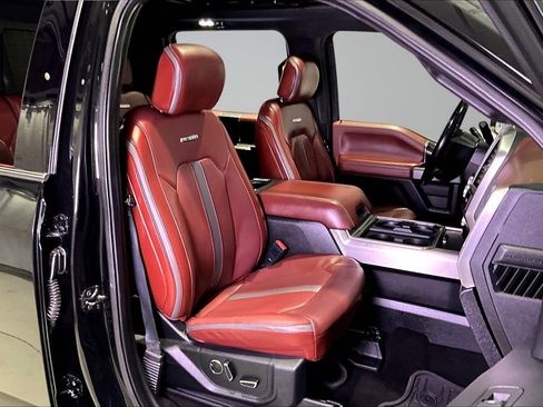 Used 2019 Ford F250 Platinum w/ Platinum Ultimate Package image 30