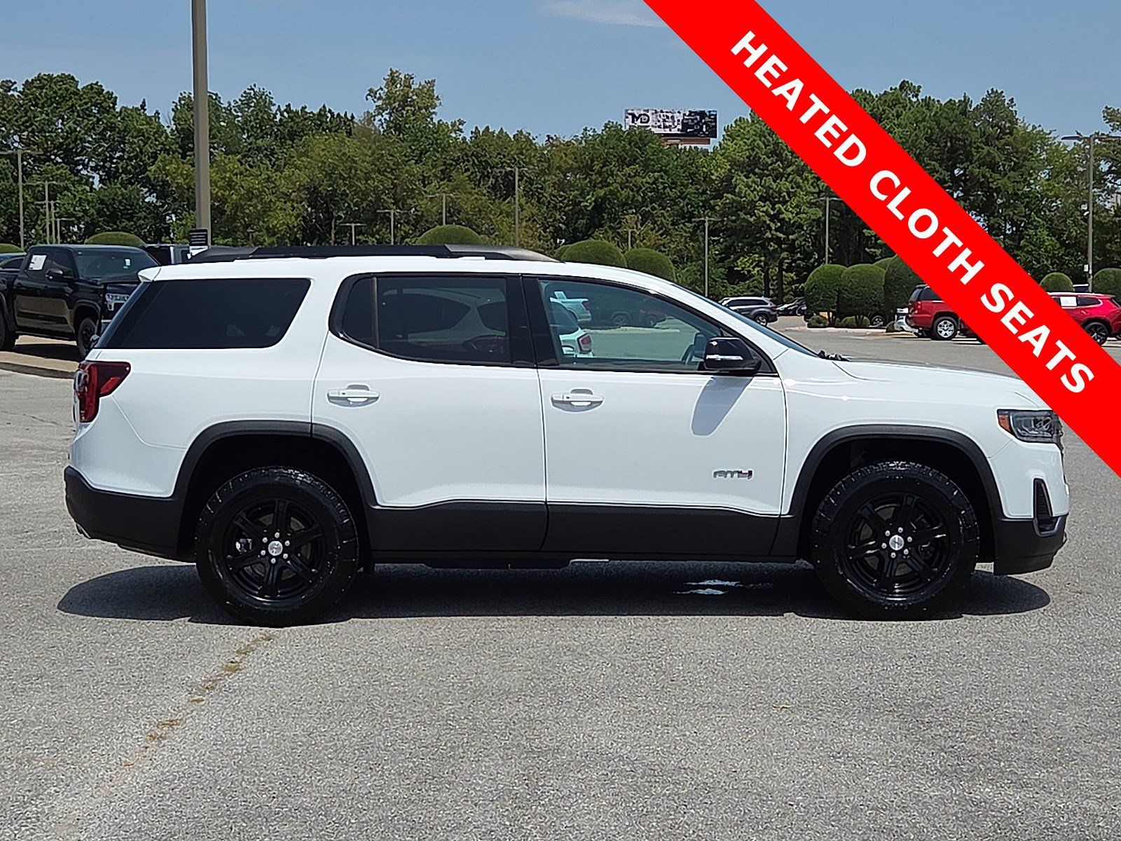 Used 2023 GMC Acadia AT4 w/ Trailering Package AWD/4WD image 6