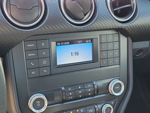 Used 2022 Ford Mustang Coupe image 23