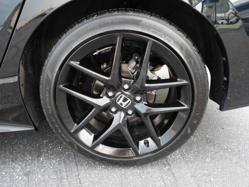 Certified 2024 Honda Civic Sport image 28