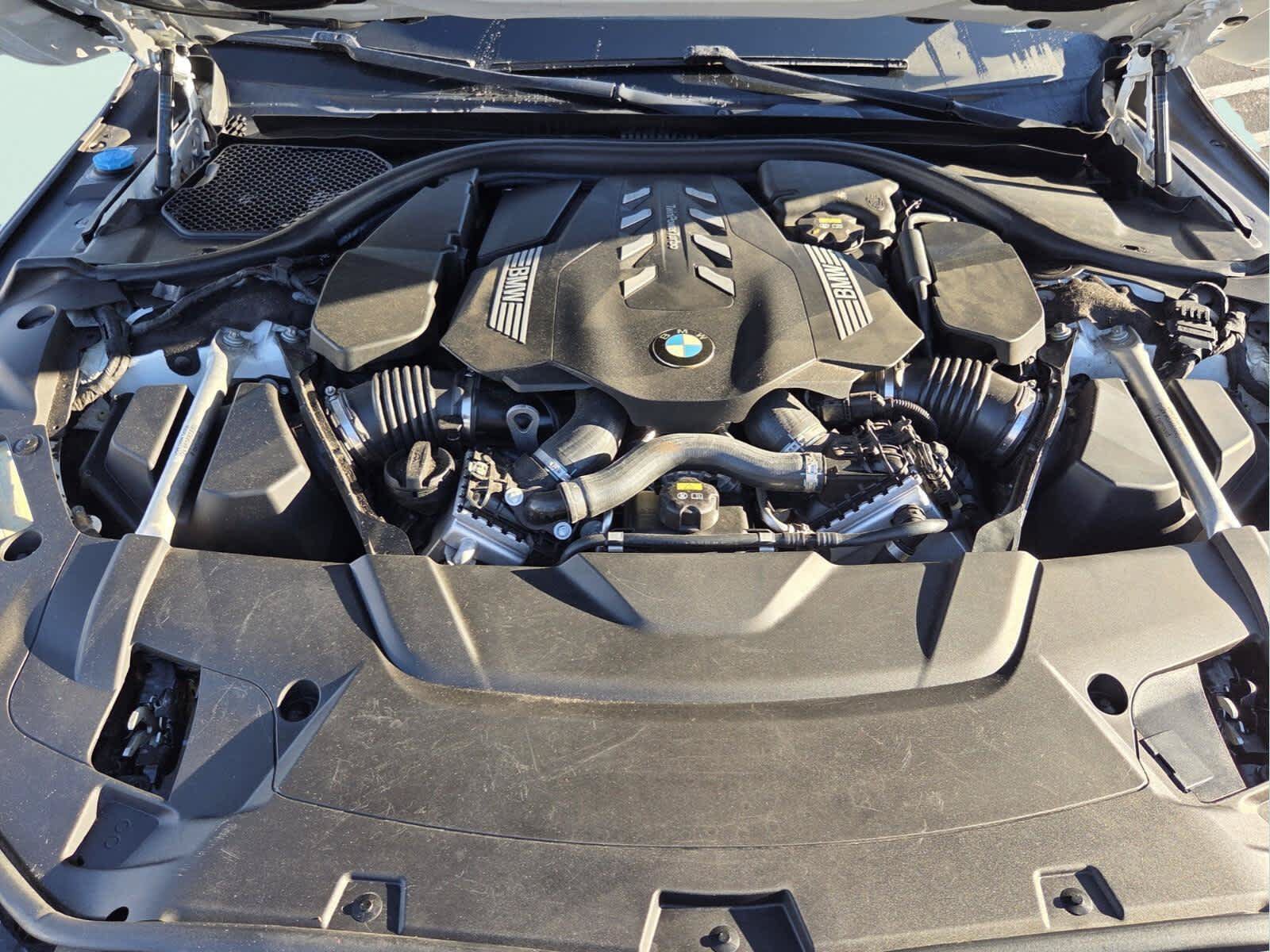Used 2020 BMW 750i xDrive w/ Executive Package AWD/4WD image 22