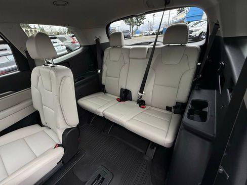 Used 2024 Kia Telluride S w/ S Sunroof Package image 20