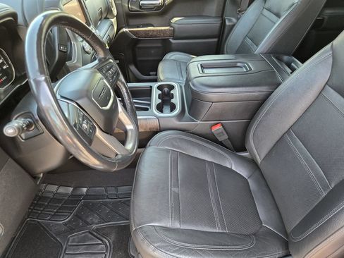 Used 2019 GMC Sierra 1500 Denali w/ Denali Ultimate Package AWD/4WD image 8