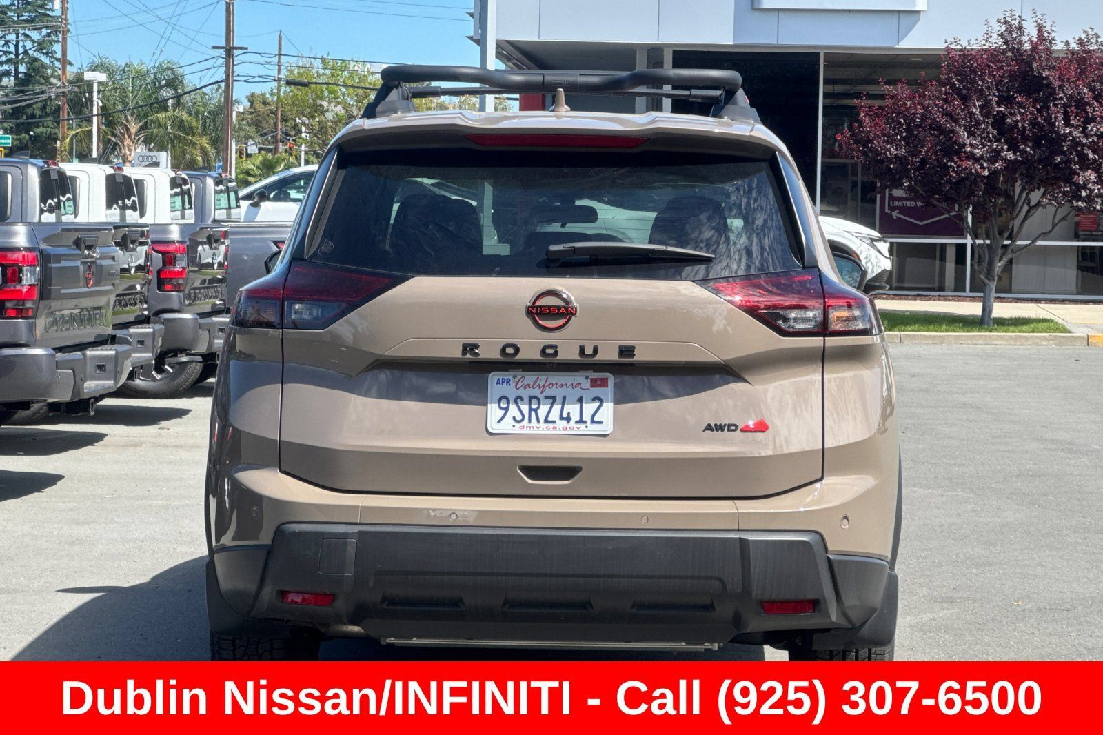 Used 2025 Nissan Rogue SV AWD/4WD image 5