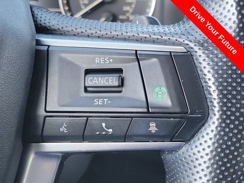 Used 2023 Mitsubishi Outlander SE FWD image 8