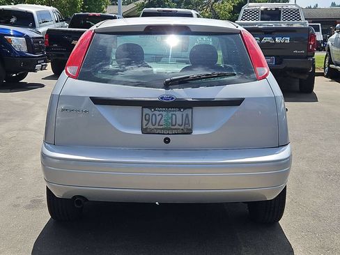 Used 2007 Ford Focus S FWD image 6