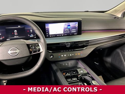 Used 2025 Nissan Murano SL w/ Cargo Package AWD/4WD image 9