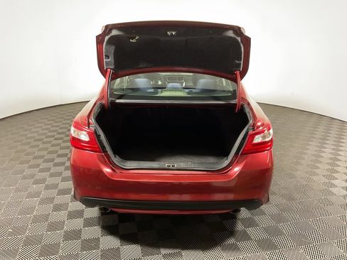 Used 2016 Nissan Altima 2.5 S w/ Power Driver Seat Package FWD image 11