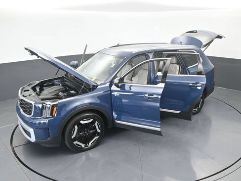 Used 2024 Kia Telluride S w/ S Sunroof Package FWD image 71