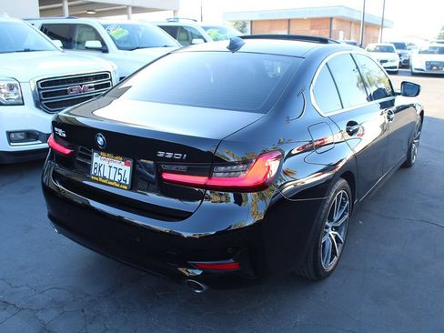 Used 2019 BMW 330i Sedan w/ Driving Assistance Package RWD image 7