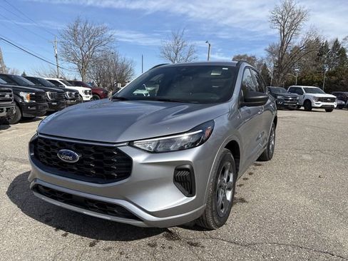 Used 2024 Ford Escape ST-Line w/ Tech Pack #1 image 10