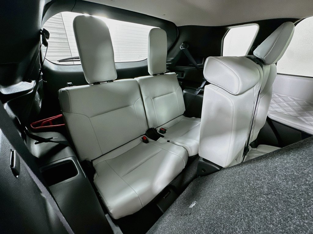 Used 2024 Mitsubishi Outlander SEL FWD image 27