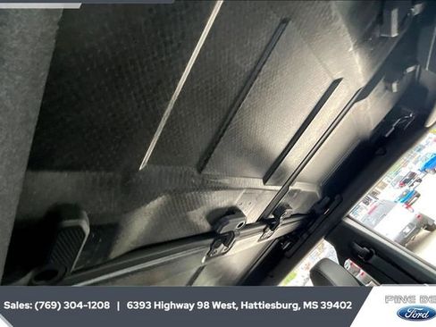 New 2025 Ford Bronco Badlands image 16