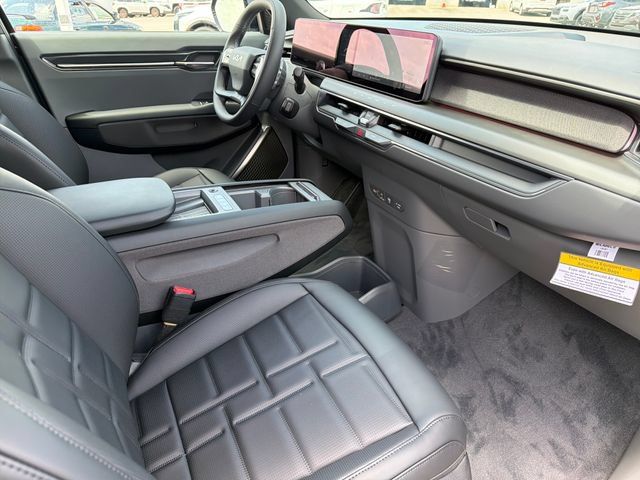 New 2026 Kia EV9 Land w/ Nightfall Edition Package AWD/4WD image 22