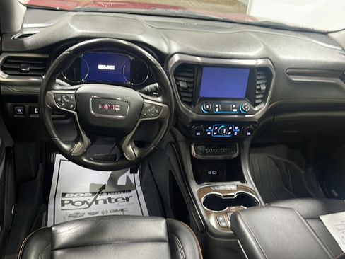 Used 2022 GMC Acadia AT4 w/ Technology Package AWD/4WD image 3