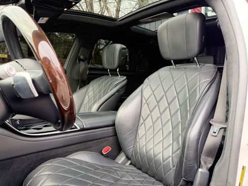 Used 2021 Mercedes-Benz S 580 4MATIC Sedan w/ AMG Line image 11