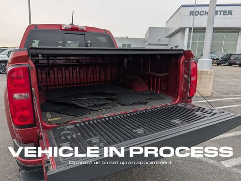 Used 2016 Chevrolet Colorado LT w/ LT Convenience Package image 18