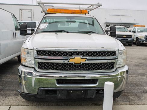 Used 2014 Chevrolet Silverado 2500 W/T RWD image 2