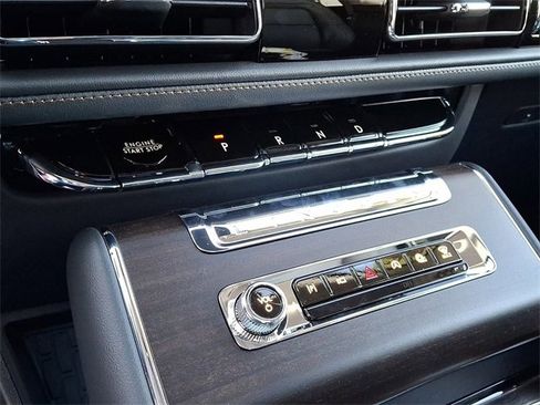 New 2026 Lincoln Aviator Reserve w/ Jet Appearance Package image 16