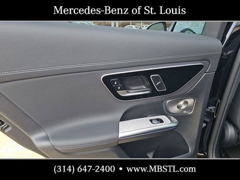 New 2026 Mercedes-Benz GLC 300 4MATIC image 13