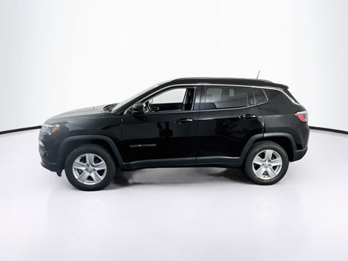 Used 2022 Jeep Compass Latitude w/ Convenience Group AWD/4WD image 8
