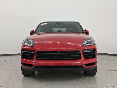 Certified 2023 Porsche Cayenne Coupe image 6