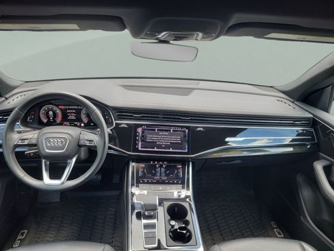 Used 2025 Audi Q8 Premium Plus w/ Premium Plus Package AWD/4WD image 6