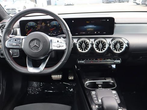 Used 2023 Mercedes-Benz CLA 250 w/ AMG Line image 13