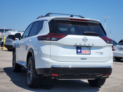 New 2026 Nissan Rogue Platinum w/ Platinum Premium Package