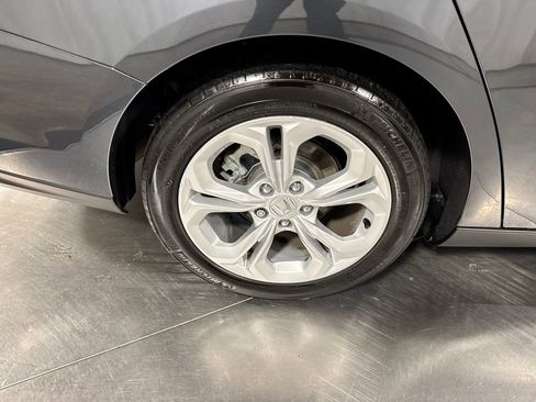 Used 2025 Honda Accord LX image 13