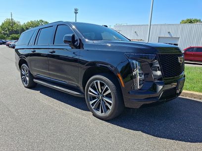 Used 2025 Cadillac Escalade ESV Sport