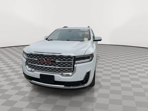 Used 2023 GMC Acadia Denali AWD/4WD image 3