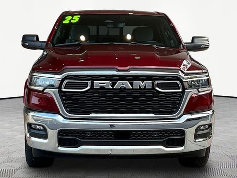 Used 2025 RAM 1500 Big Horn AWD/4WD image 2