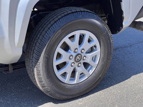 Used 2024 Toyota Tacoma SR image 10