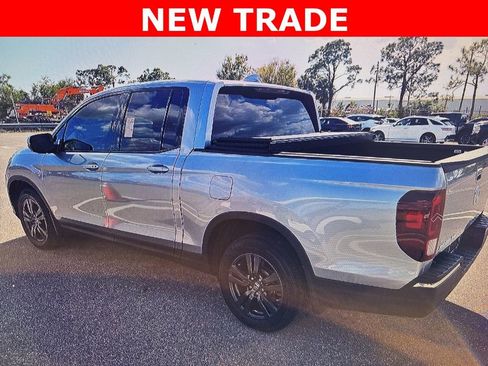 Used 2020 Honda Ridgeline Sport image 6