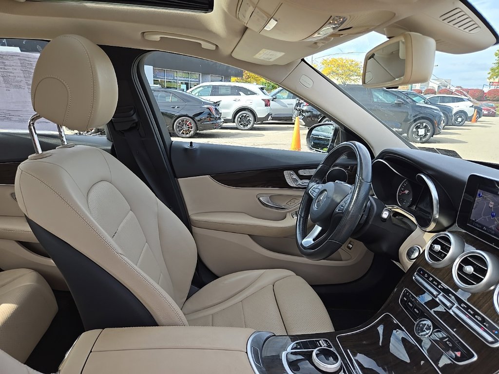 Used 2018 Mercedes-Benz C 300 4MATIC Sedan image 35