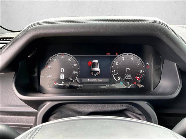 Used 2024 Land Rover Defender 130 X-Dynamic SE AWD/4WD image 22