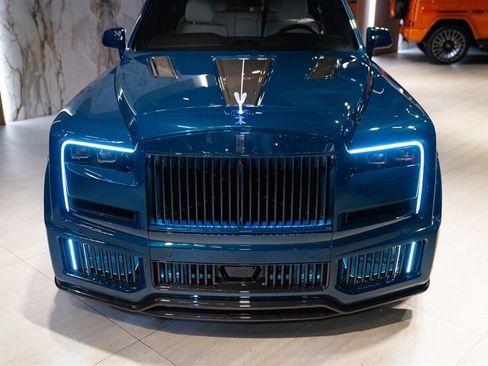 Used 2026 Rolls-Royce Cullinan AWD/4WD image 18